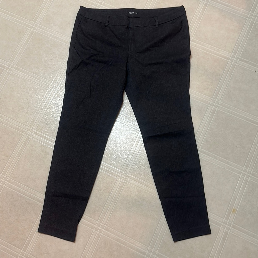 Old Navy pixie dress pant